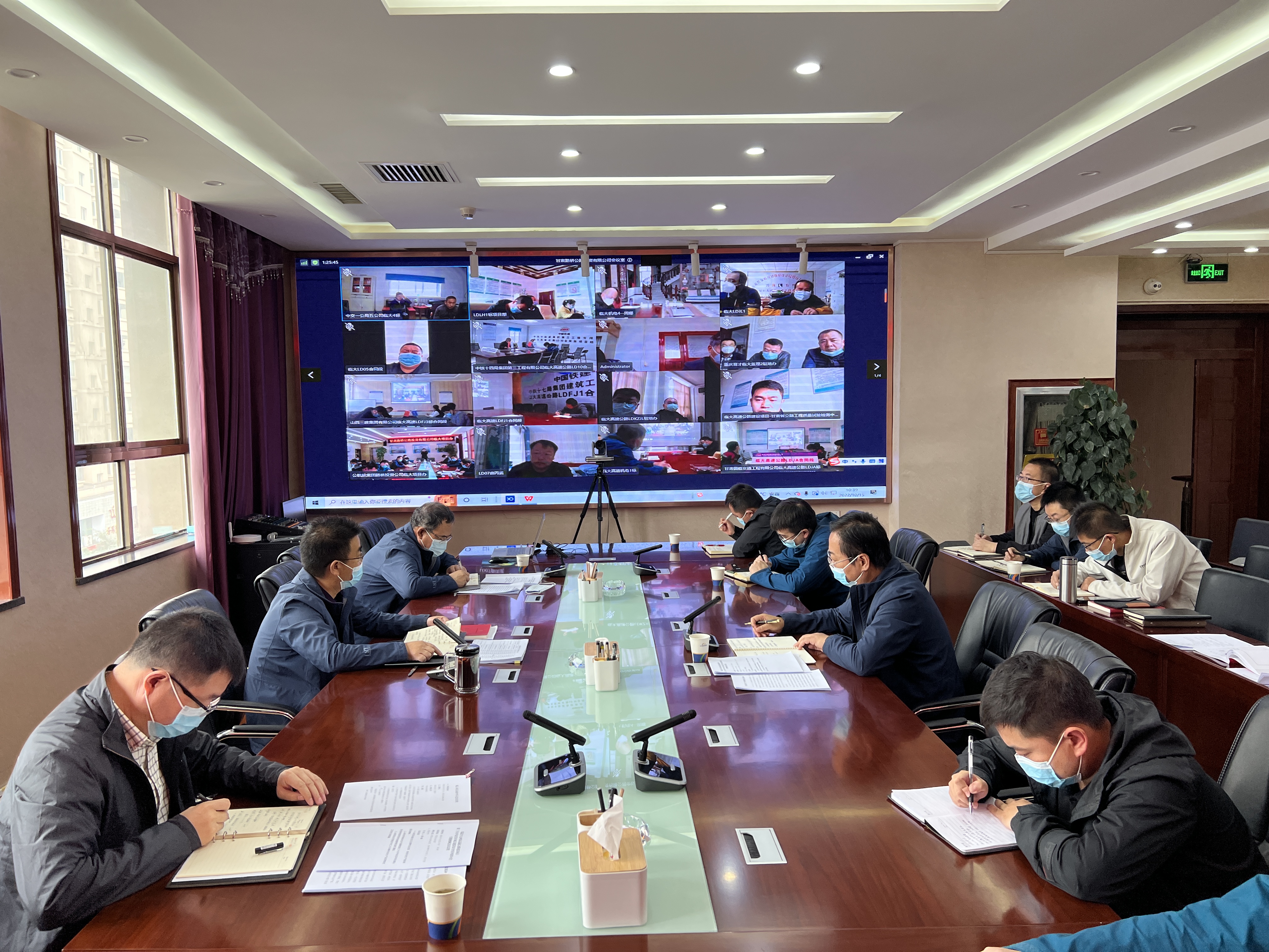 擬選照片(1).jpg 擬選照片(1).jpg